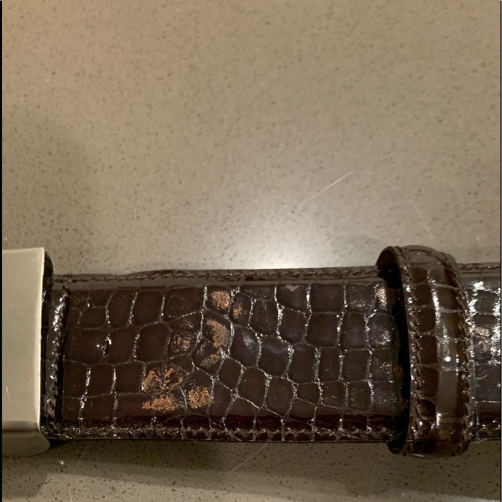 Vintage Emporio Armani brown embossed leather belt with metal logo buckle. - Picture 9 of 10